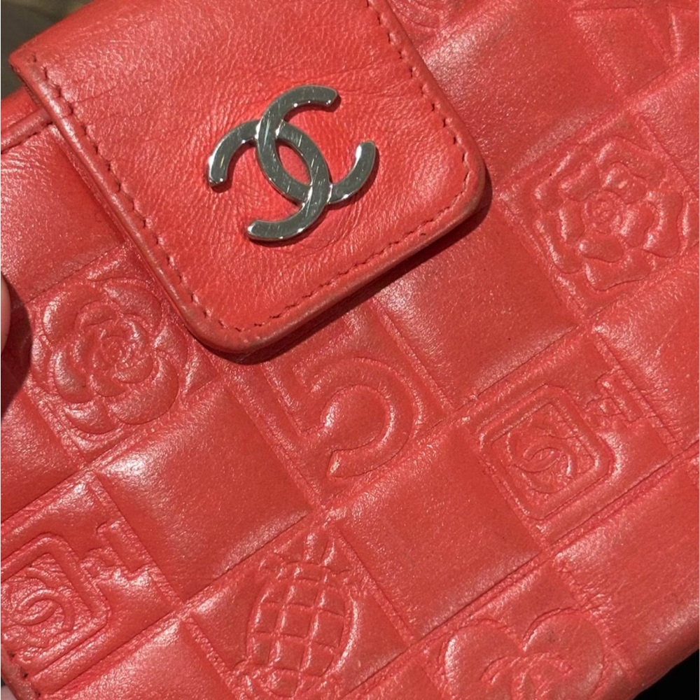 CHANEL Vintage "Icon" French Purse Lucky Symbols Lambskin Leather Trifold Wallet - Picture 2 of 8